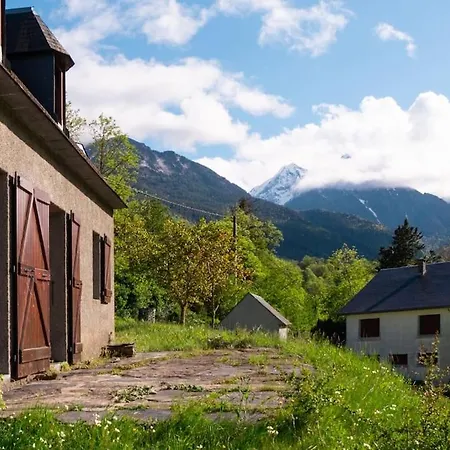 Maison Avec Vue Sur La Montagne Les Circaetes Bourisp Exterior photo